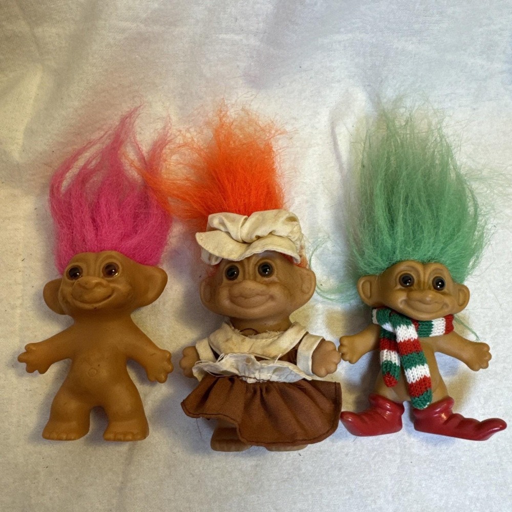 3 Vintage 3" Russ Troll Doll Hot Pink Hair Brown eyes Thanksgiving Christmas Elf